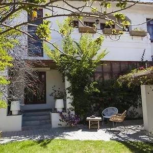 number5-guesthouse.hotels-capetown.com/
