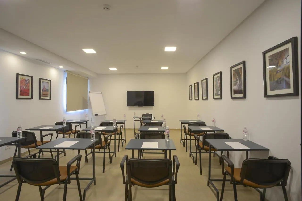 Maia Hotel Suites Τύνιδα Τυνησία